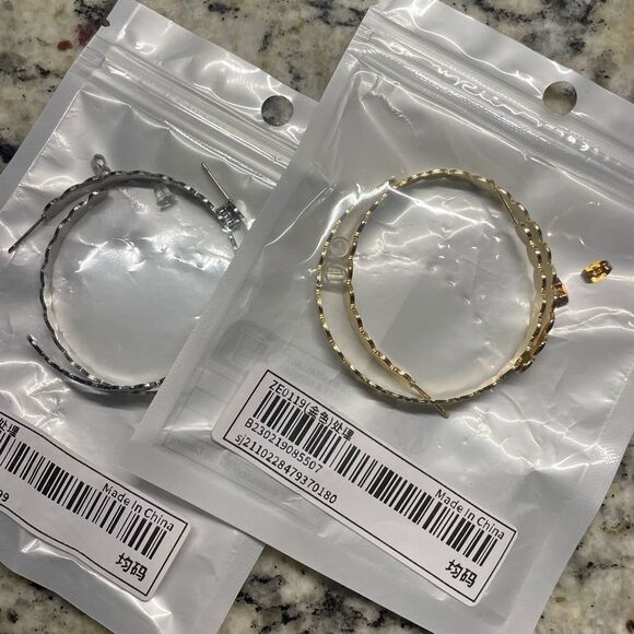 Elegant Gold and Silver Hoop Earrings (Bundle of 2) - Picture 11 of 13